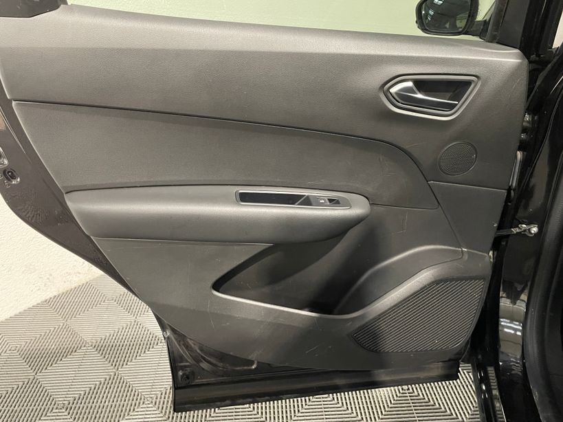 RENAULT ARKANA 2023 - Photo n°16