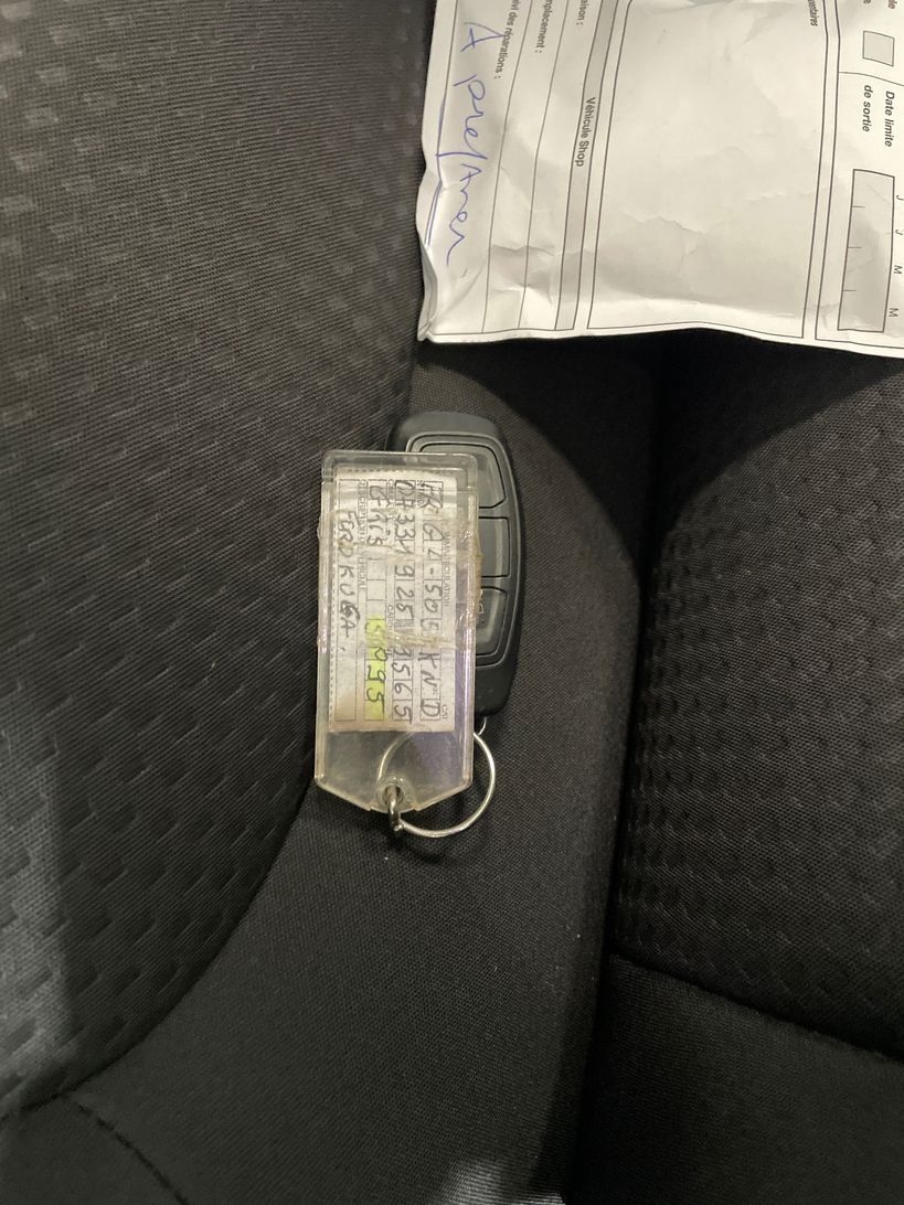 FORD KUGA 2022 - Photo n°3