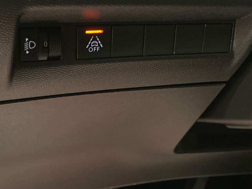 PEUGEOT 208 2022 - Photo n°33