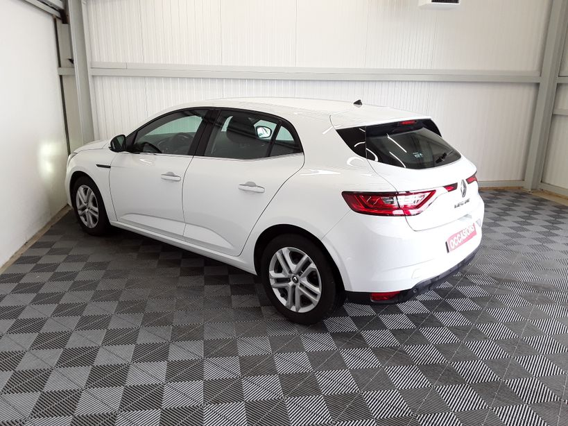 RENAULT MEGANE IV 2018 - Photo n°4