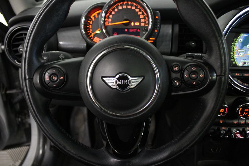 MINI MINI F56 2016 - Photo n°24
