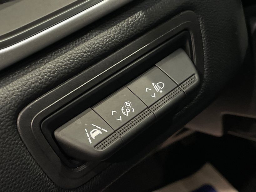 RENAULT CAPTUR 2023 - Photo n°36