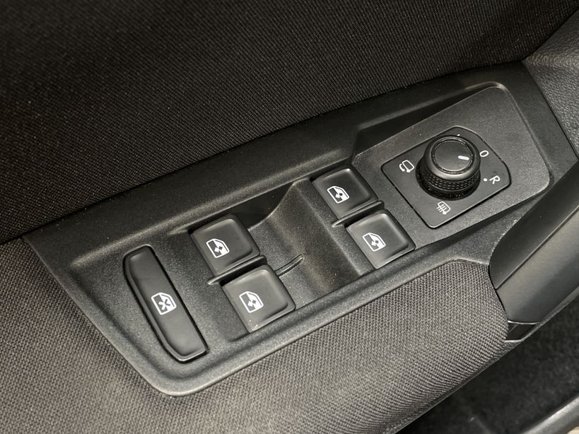 VOLKSWAGEN TIGUAN BUSINESS 2020 - Photo n°37