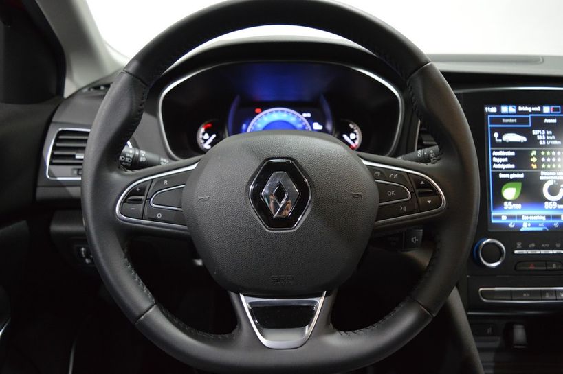 RENAULT MEGANE IV ESTATE 2019 - Photo n°11