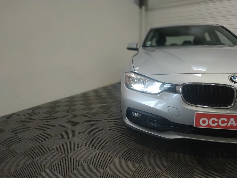 BMW SERIE 3 F30 LCI 2015 - Photo n°4