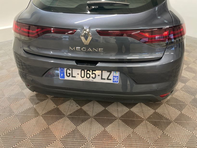 RENAULT MEGANE IV BERLINE 2023 - Photo n°1
