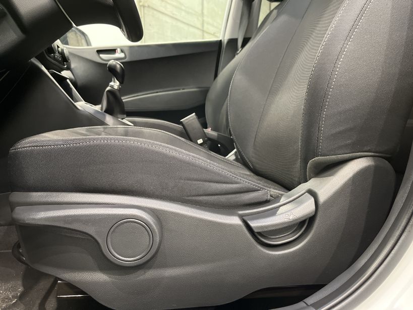 HYUNDAI i10 2016 - Photo n°34