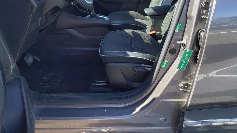RENAULT CAPTUR 2023 - Photo n°5