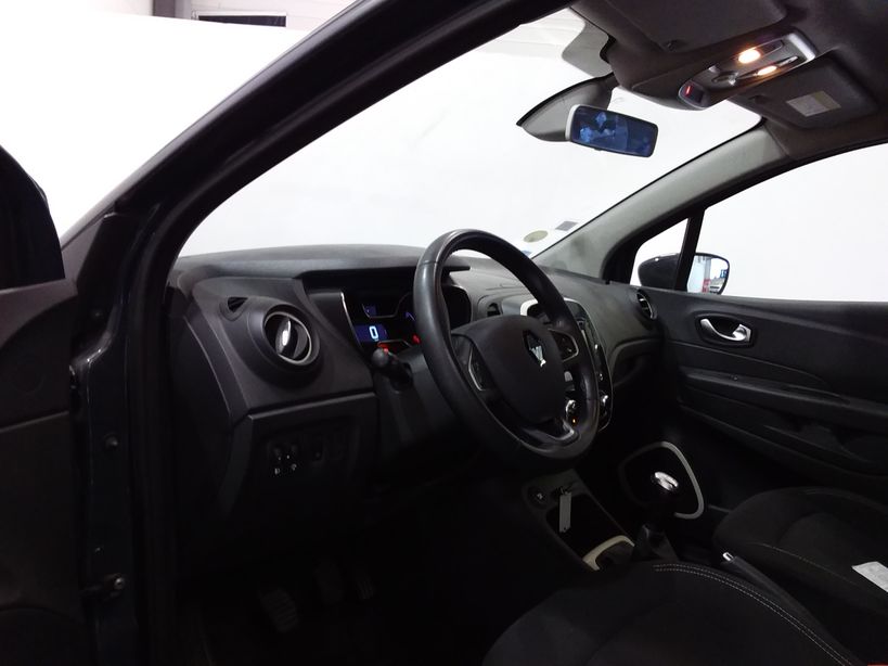 RENAULT CAPTUR 2018 - Photo n°16