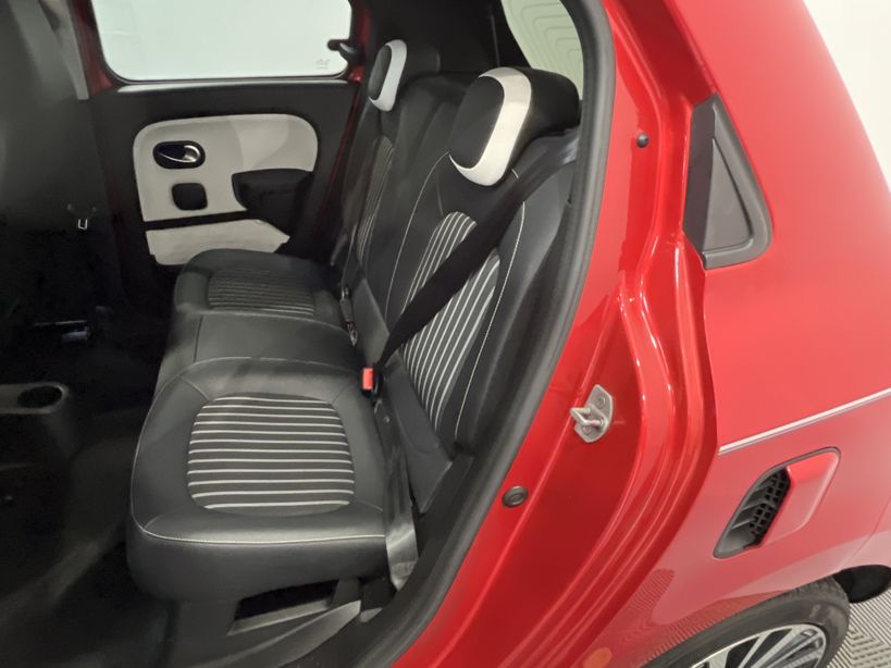 RENAULT TWINGO III 2021 - Photo n°10