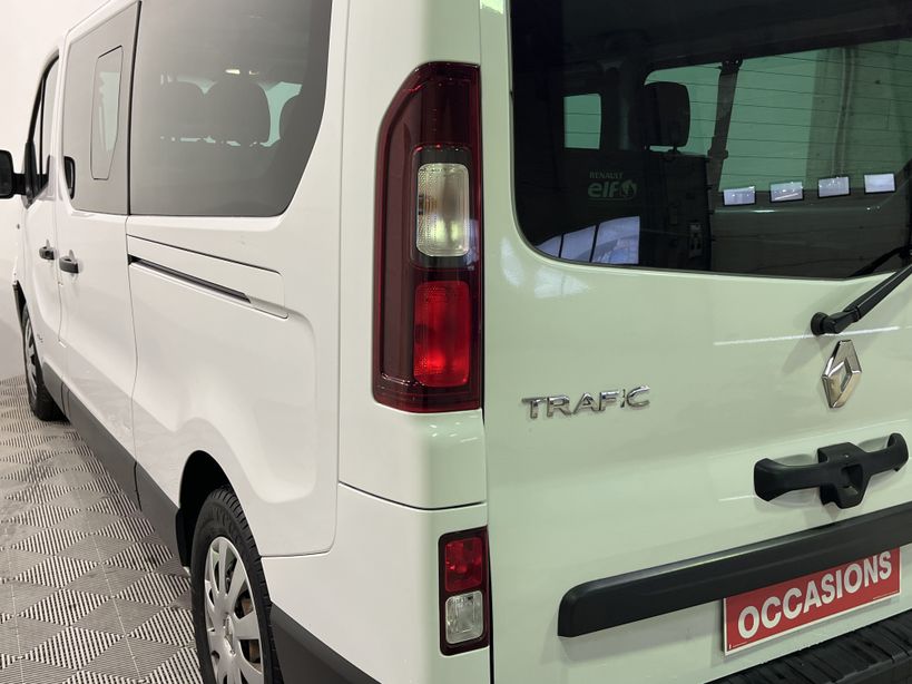 RENAULT TRAFIC COMBI 2016 - Photo n°7