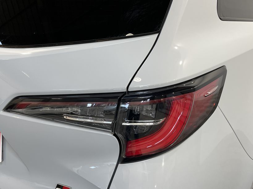 TOYOTA COROLLA TOURING SPORTS HYBRIDE MY22 2022 - Photo n°8