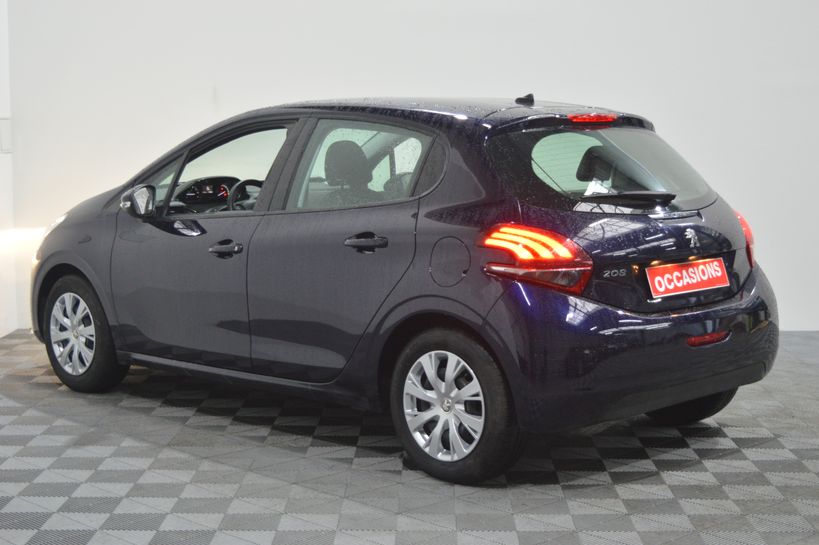 PEUGEOT 208 2018 - Photo n°3