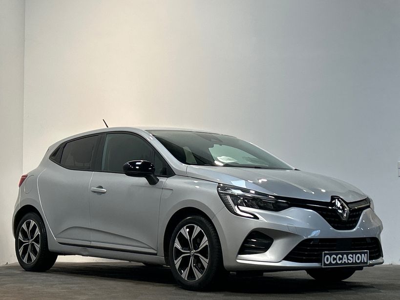 RENAULT CLIO V 2022 - Photo n°2