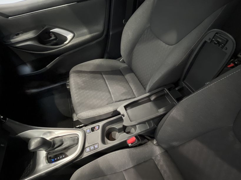 TOYOTA YARIS HYBRIDE MY22 2022 - Photo n°20