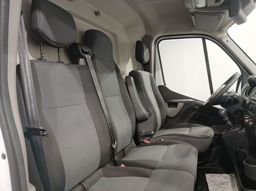 RENAULT MASTER FOURGON 2018 - Photo n°12
