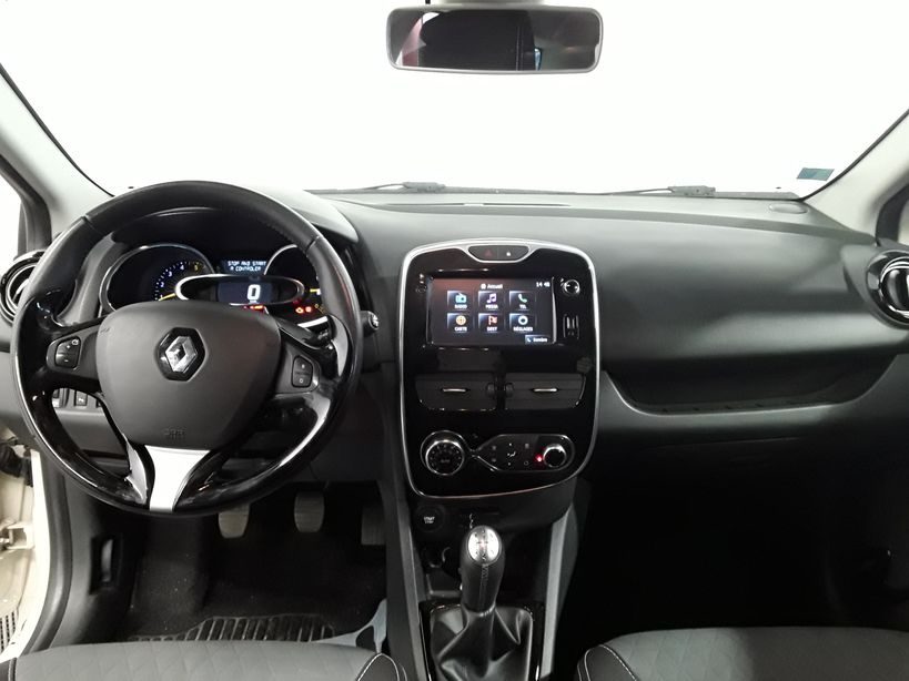 RENAULT CLIO IV ESTATE 2015 - Photo n°12