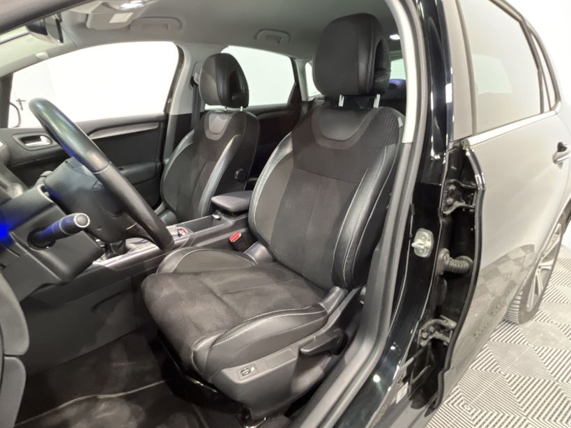 CITROEN C4 2016 - Photo n°10