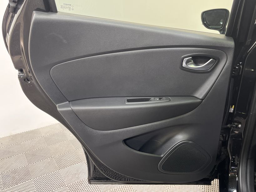 RENAULT CAPTUR 2018 - Photo n°36
