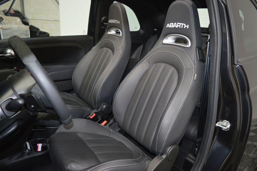 ABARTH 595 SERIE 5 2021 - Photo n°9