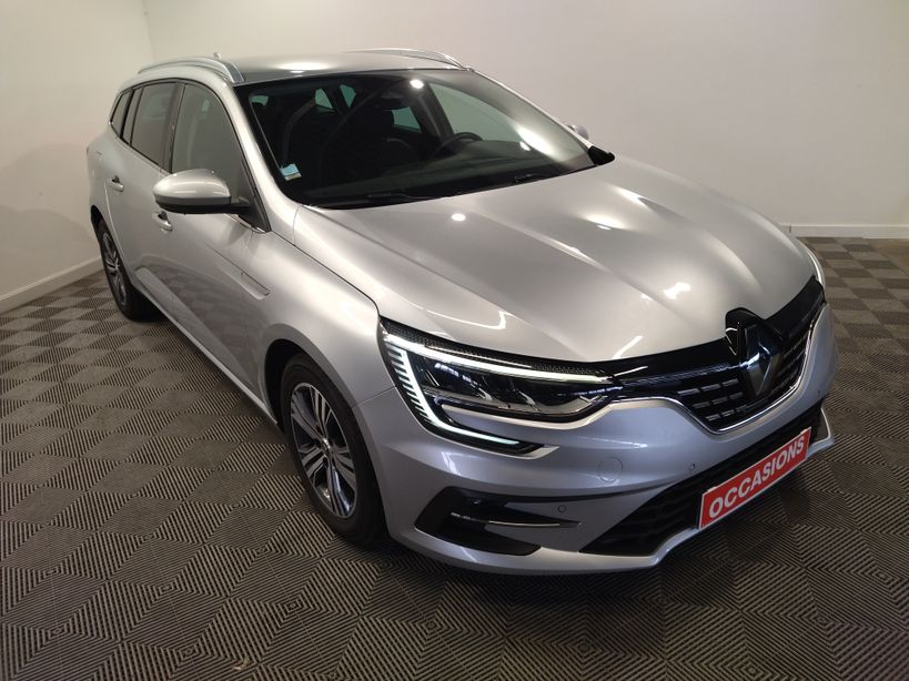 RENAULT MEGANE IV ESTATE 2022 - Photo n°32