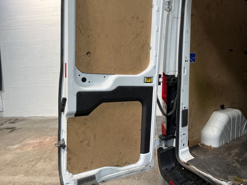FORD TRANSIT FOURGON 2021 - Photo n°3