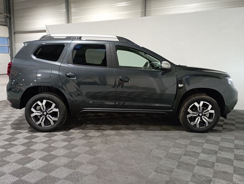 DACIA DUSTER 2022 - Photo n°9