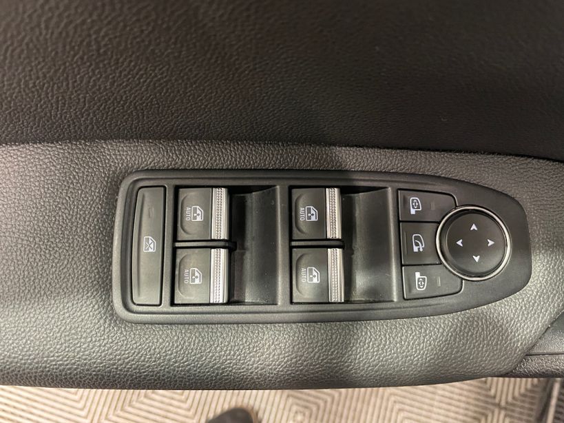 RENAULT CAPTUR 2024 - Photo n°20