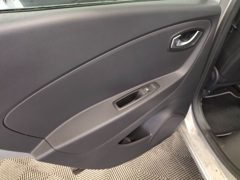 RENAULT CAPTUR 2019 - Photo n°16