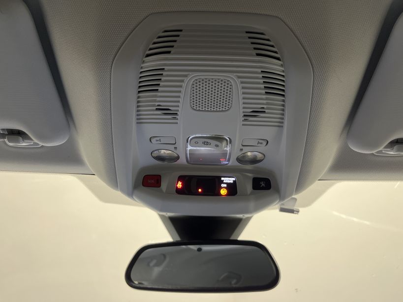 PEUGEOT 3008 BUSINESS 2020 - Photo n°24