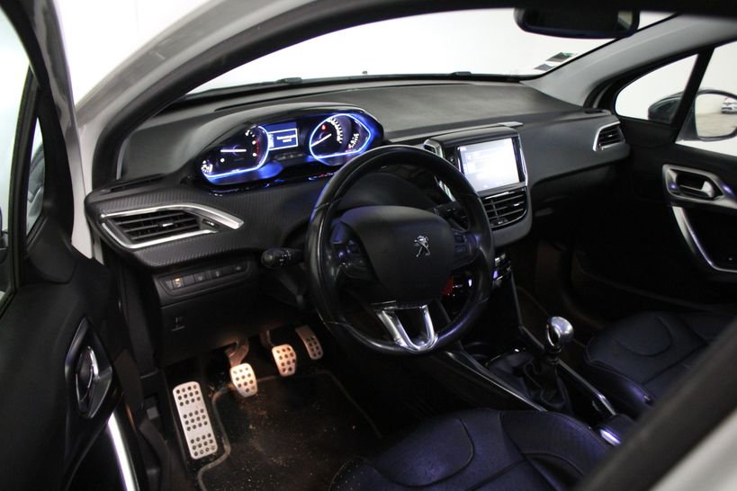 PEUGEOT 2008 2015 - Photo n°10