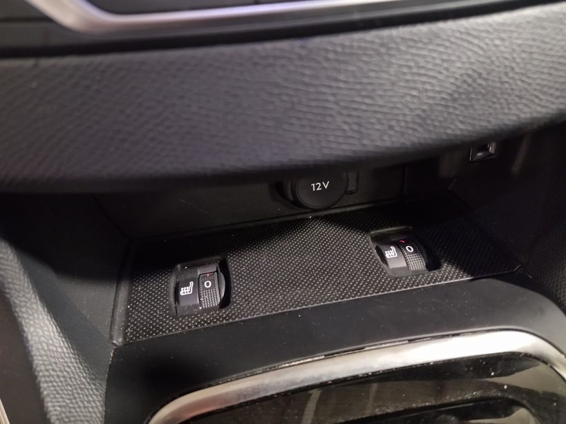 PEUGEOT 308 2021 - Photo n°14