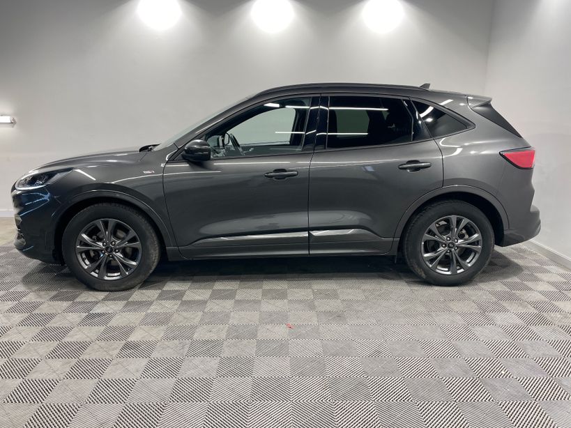 FORD KUGA 2022 - Photo n°5