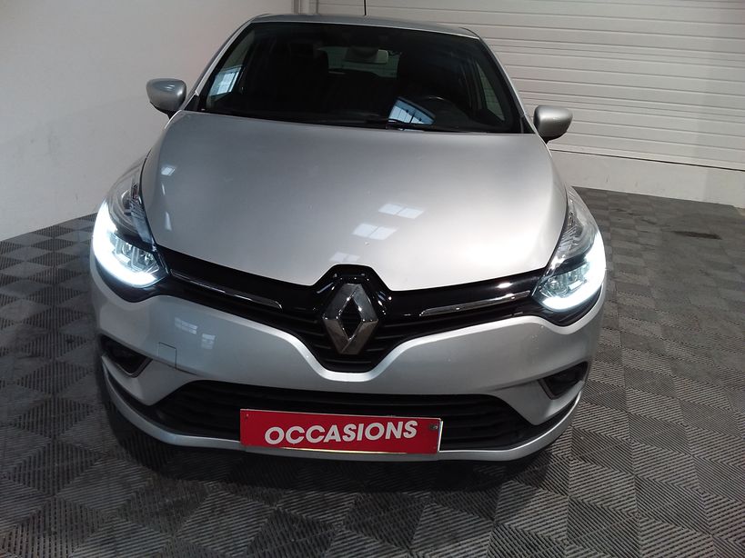 RENAULT CLIO IV 2018 - Photo n°2