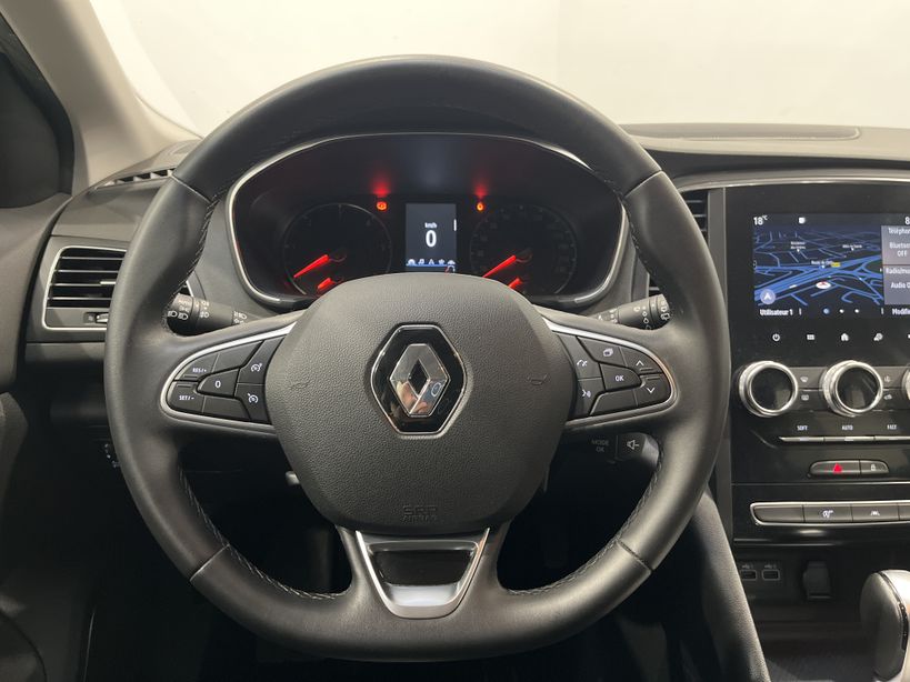 RENAULT MEGANE IV ESTATE 2022 - Photo n°11