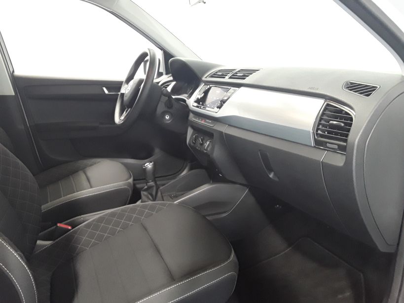 SKODA FABIA 2019 - Photo n°5