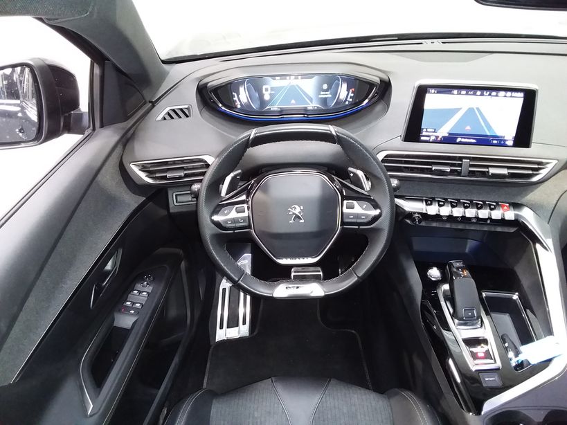 PEUGEOT 3008 2019 - Photo n°13