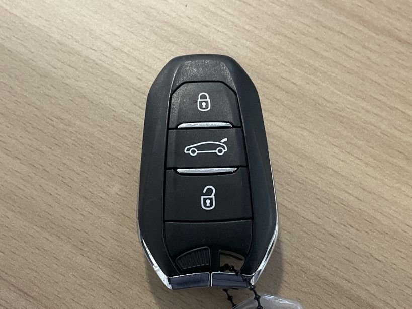 PEUGEOT 5008 2023 - Photo n°56