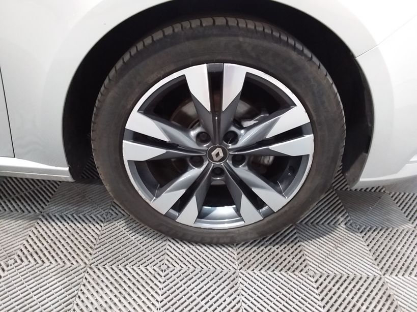 RENAULT MEGANE IV BERLINE BUSINESS 2018 - Photo n°27