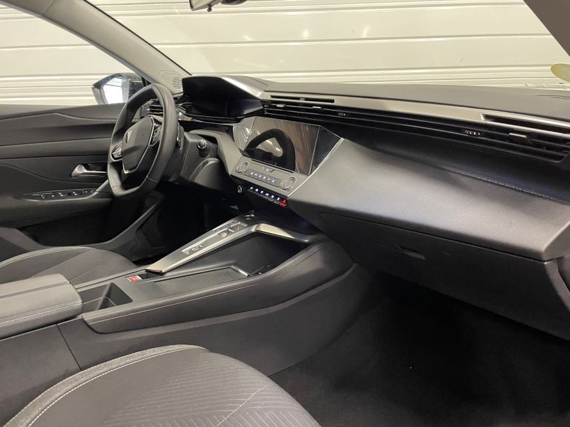 PEUGEOT 308 SW 2022 - Photo n°10