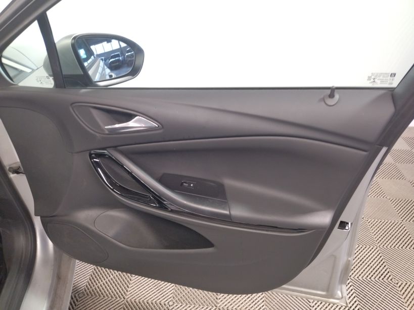 OPEL ASTRA SPORTS TOURER 2020 - Photo n°7