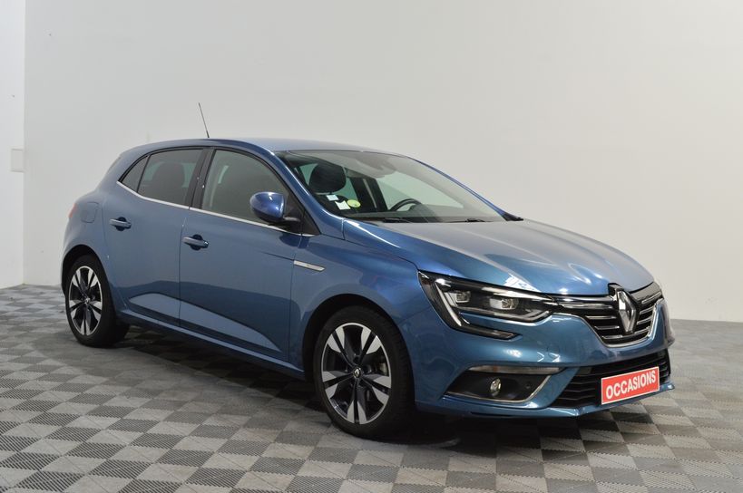 RENAULT MEGANE IV BERLINE 2018 - Photo n°2