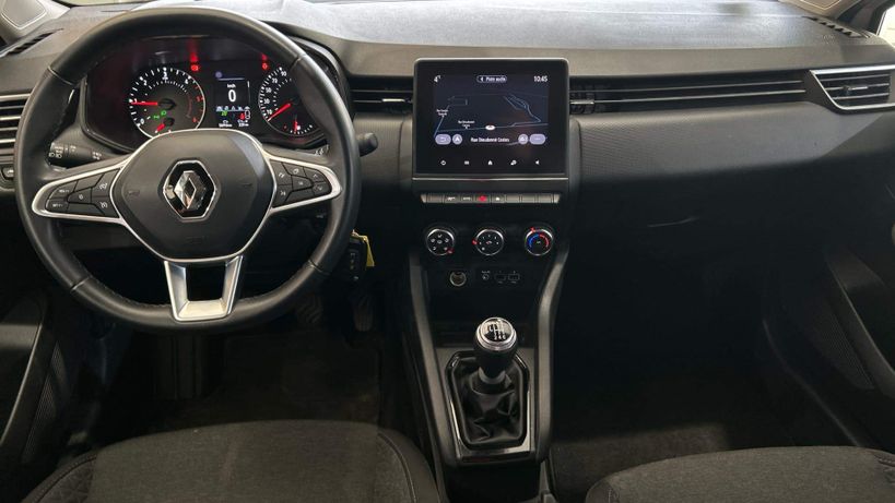 RENAULT CLIO V 2021 - Photo n°11