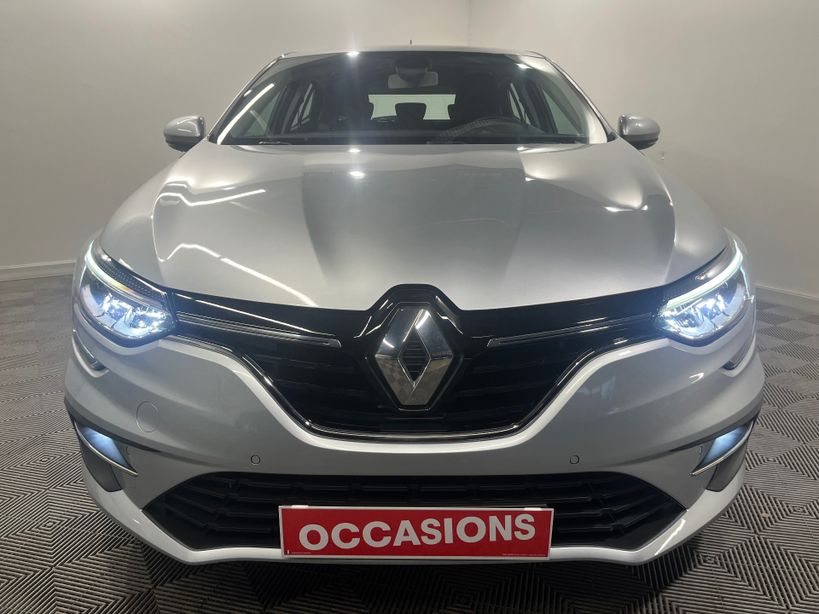 RENAULT MEGANE IV BERLINE 2023 - Photo n°36