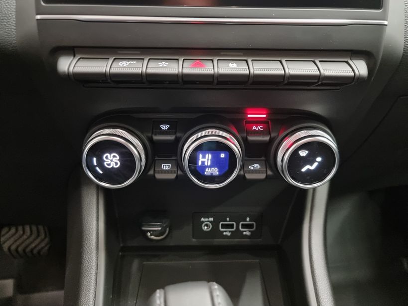 RENAULT CAPTUR 2023 - Photo n°15