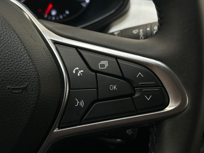 RENAULT CLIO V 2022 - Photo n°22