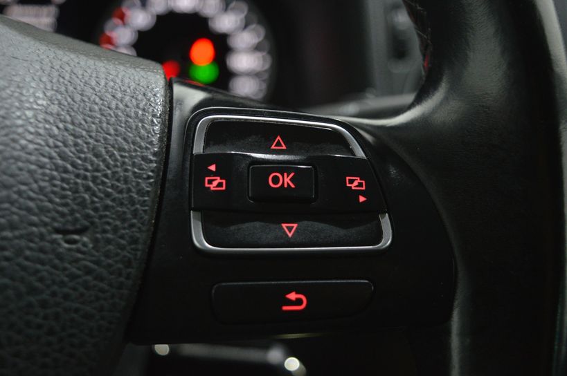 VOLKSWAGEN TIGUAN 2015 - Photo n°14