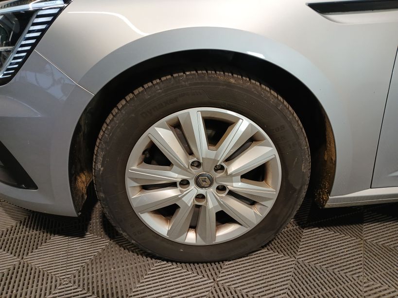 RENAULT MEGANE IV BERLINE 2021 - Photo n°4