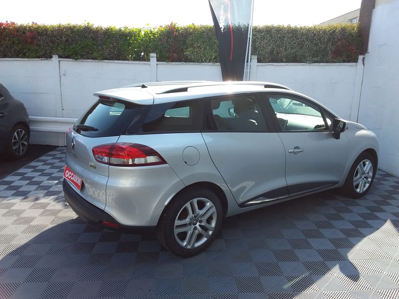 RENAULT CLIO IV ESTATE 2017 - Photo n°7