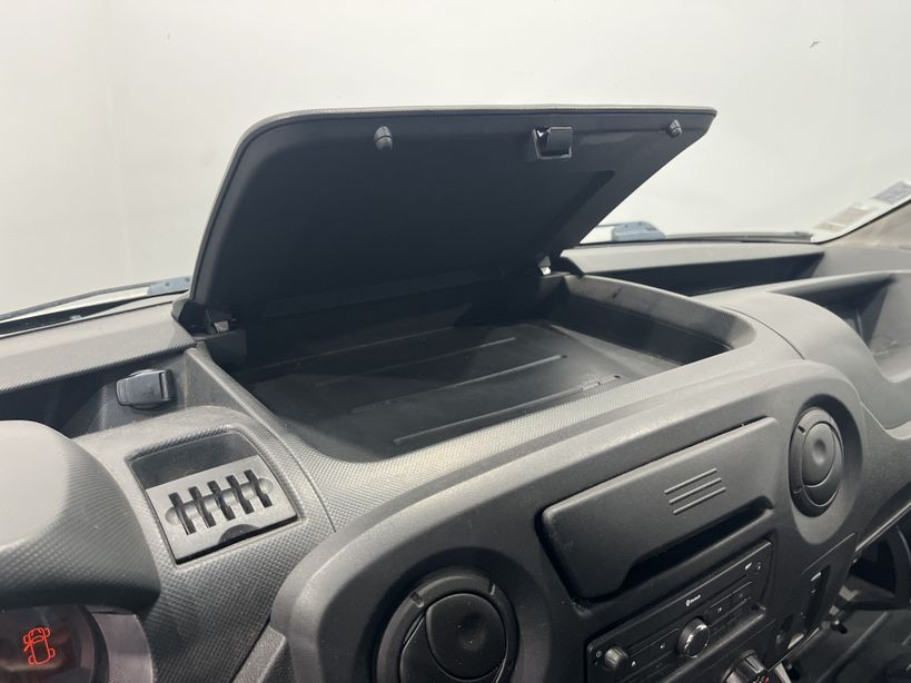 RENAULT MASTER FOURGON 2018 - Photo n°14